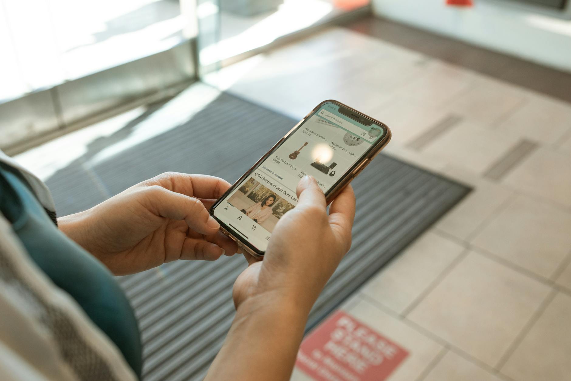 Person using smartphone to place mobile food order