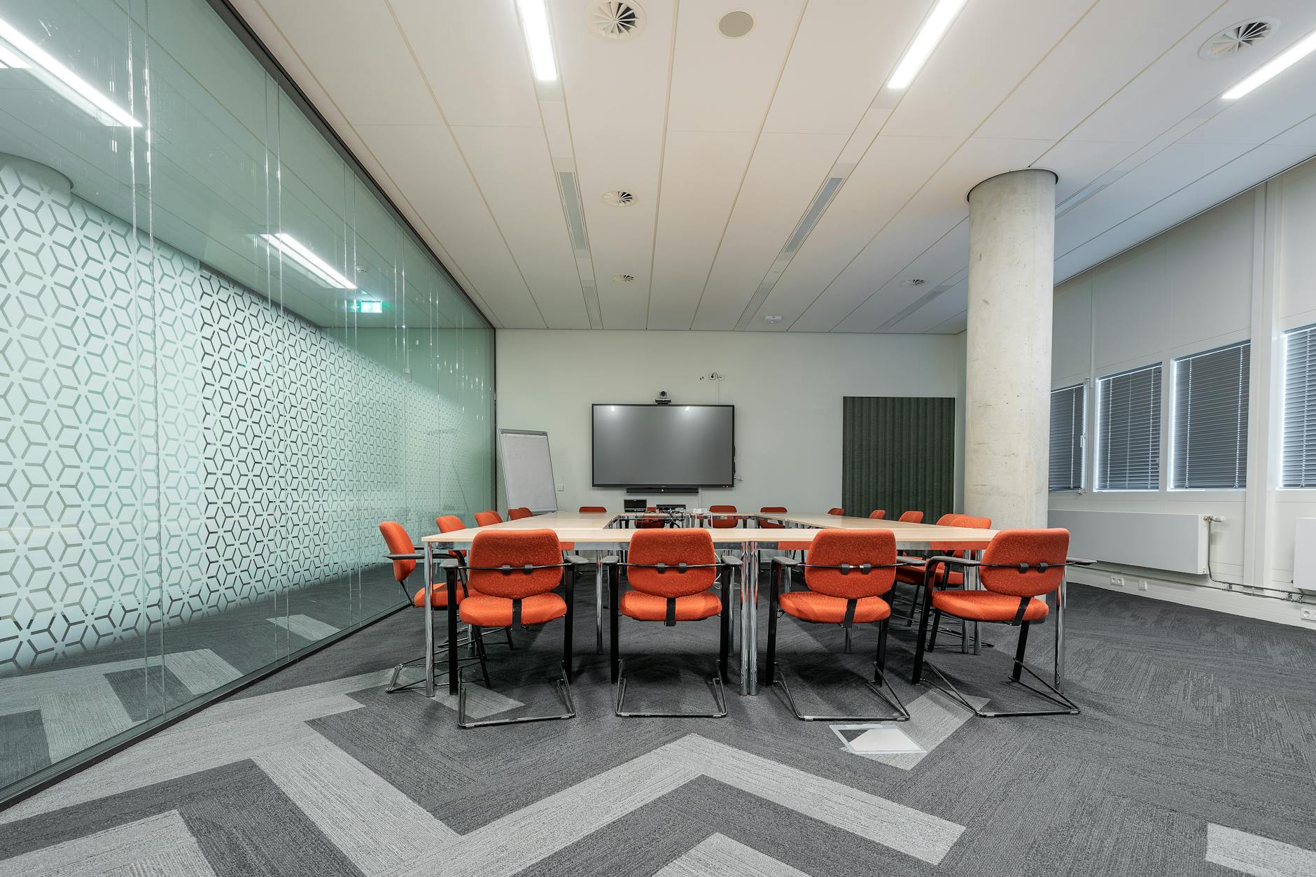 Contemporary office meeting room designed for flexible collaborative work arrangements