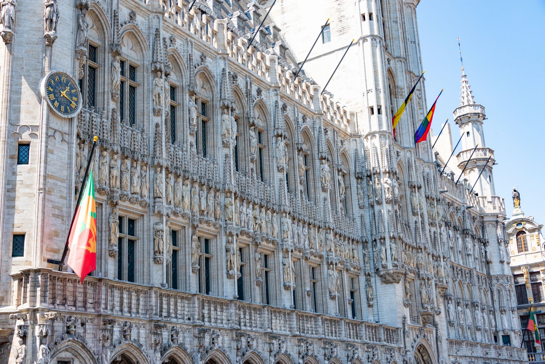 Municipal government building representing local governments affected by pension shortfalls